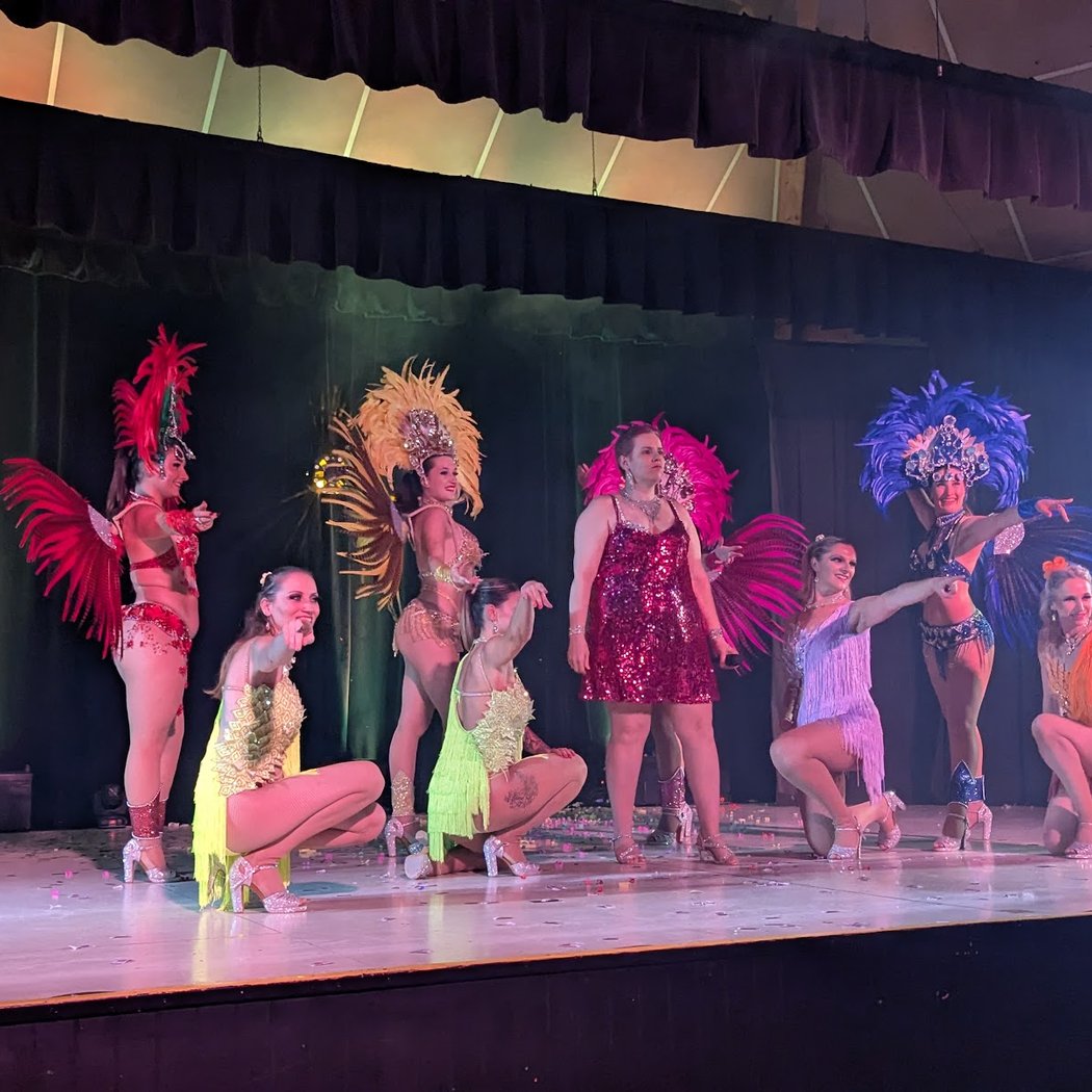 Cabaret Pierre de Lune (troupe itinérante) 2
